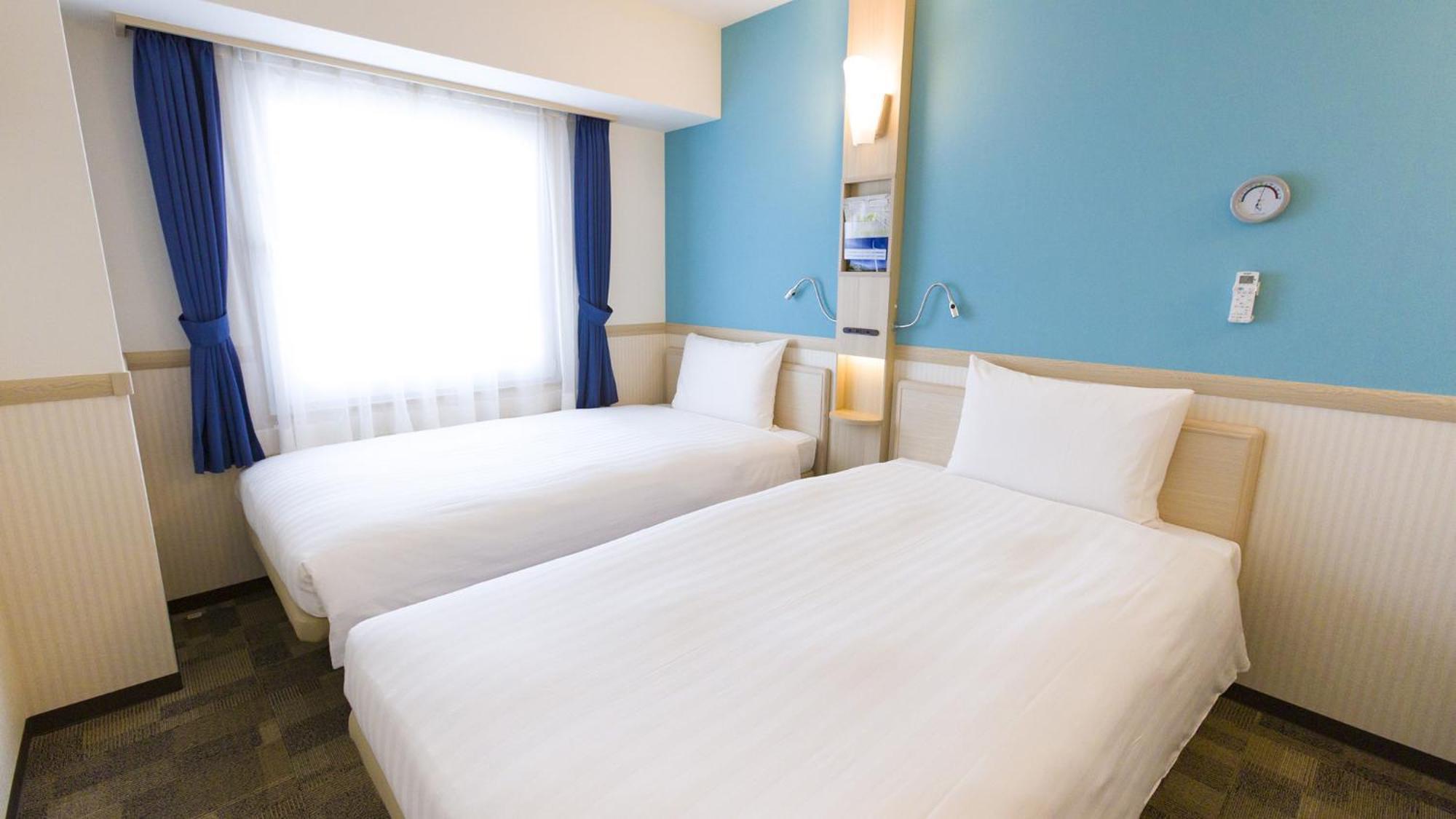 Toyoko Inn Osaka Tenjinbashi-Suji Rokuchome Szoba fotó